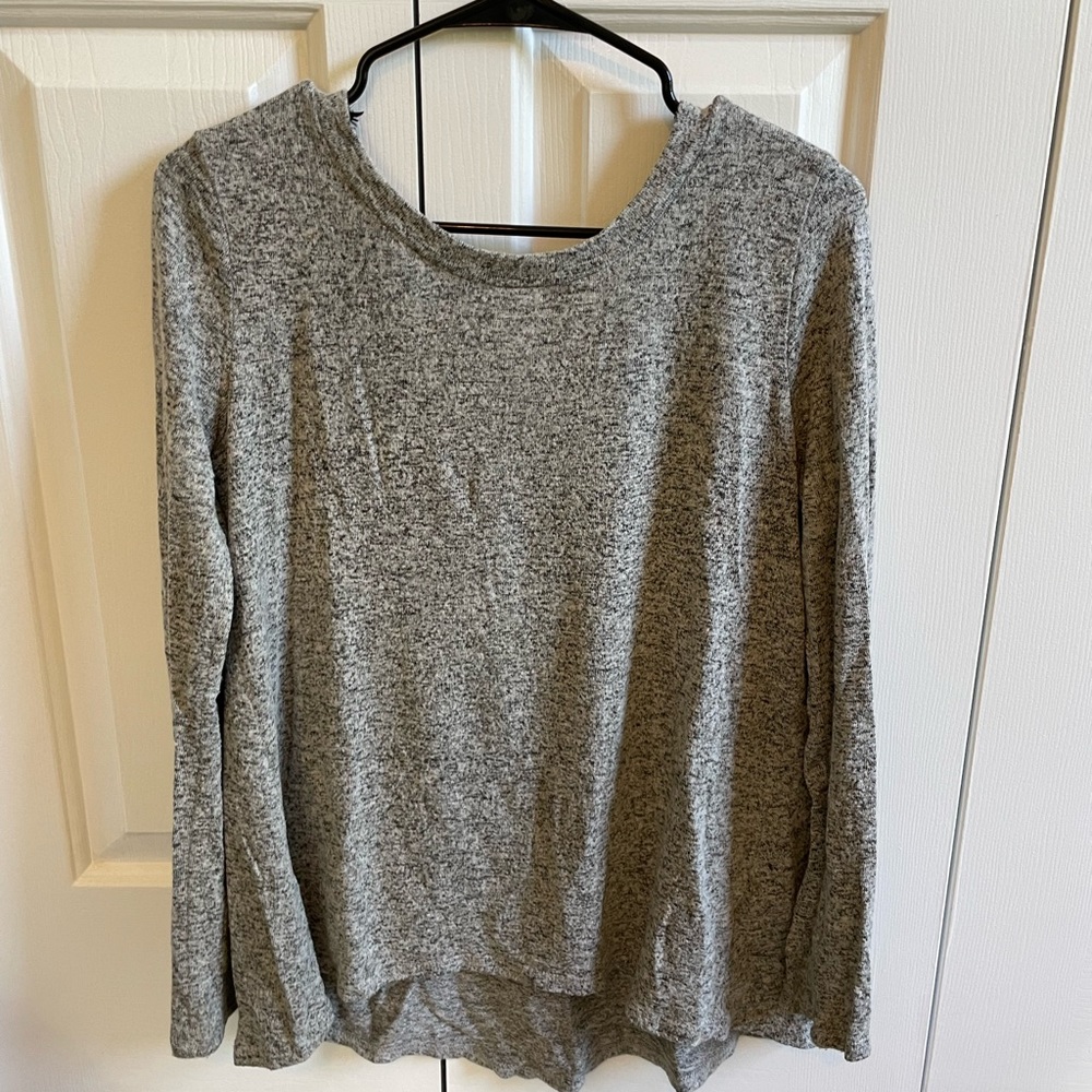 Potter’s Pot grey ladder back sweater